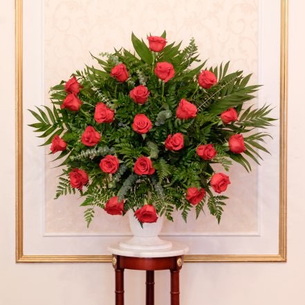 classic-redroses-eucalyptus