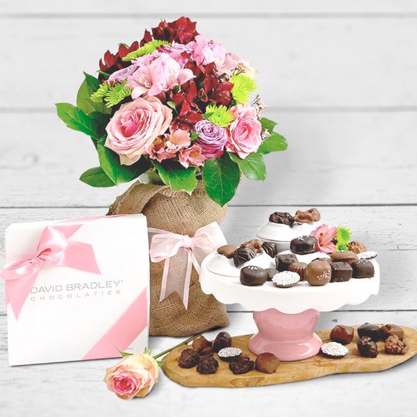 Chocolate Lover’s Gift Set  Main Photo